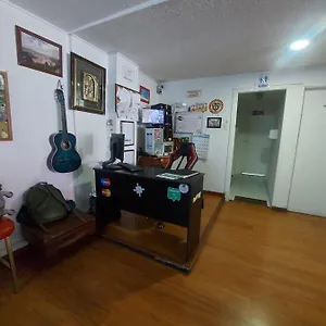 Hostal North House